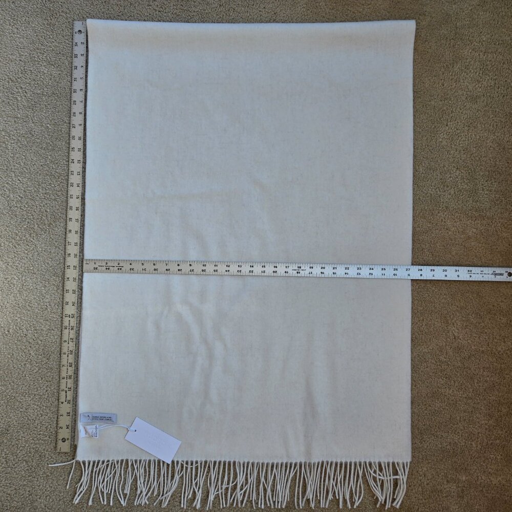 NWT Hudson North Wool/Cashmere Fringe Scarf Ivory Hudson's Bay - Picture 5 of 5